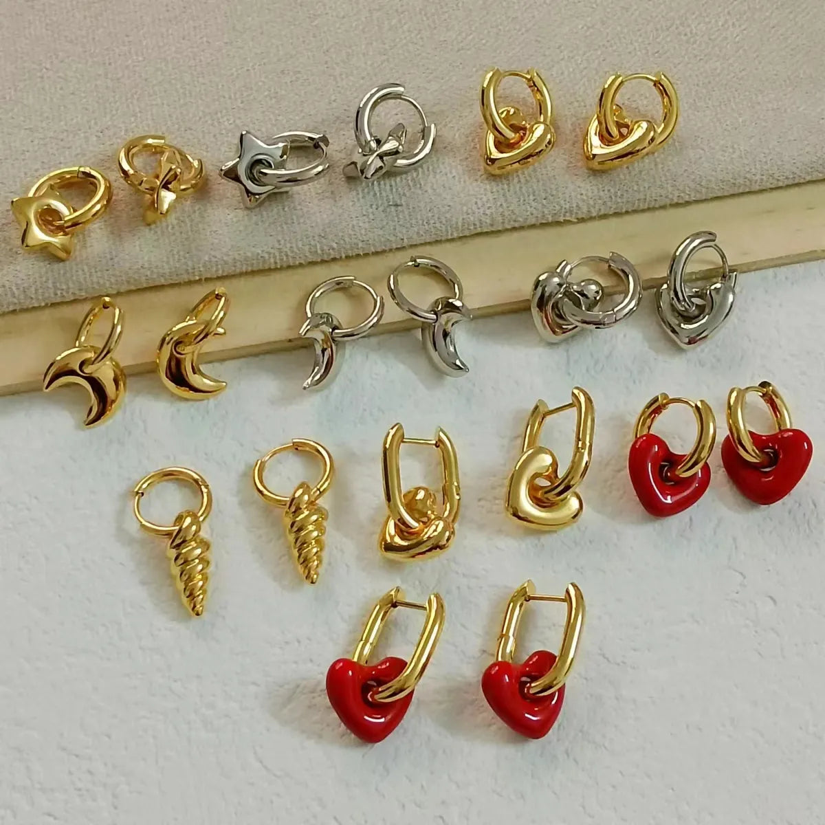 ladies earrings for holiday gift -1 Pair Simple Style Classic Style Heart Shape Stainless Steel 18K Gold Plated Earrings