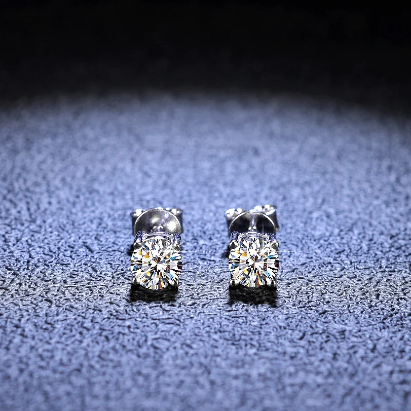 2 Karat (Moissanite)