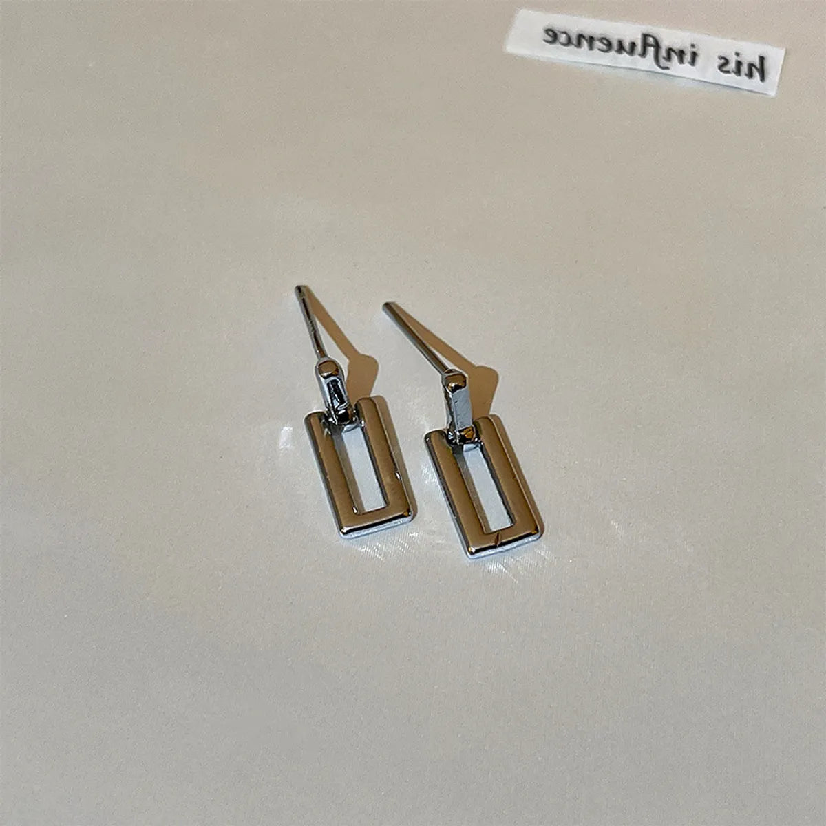 59# Silver Needle-Gun Black (Square)