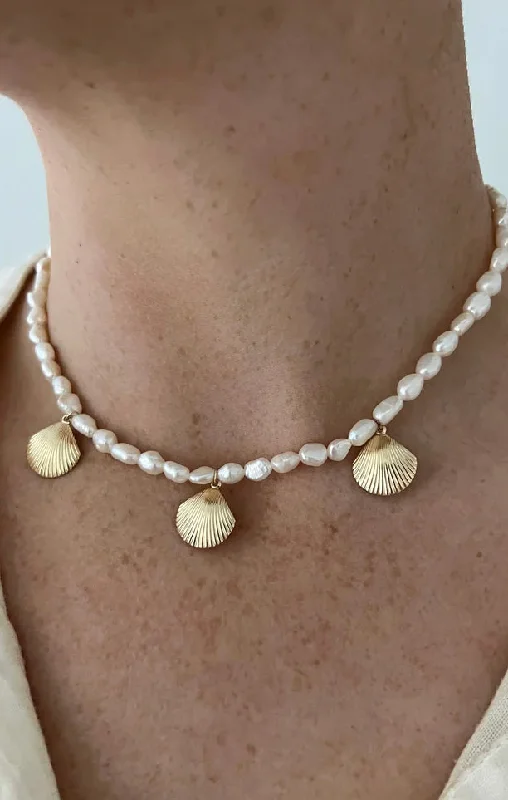 necklaces with moon charm -ALV Jewels Scalloped Shell Pearl Necklace ~ Pearl/Gold