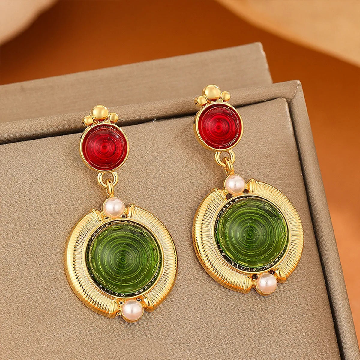 ladies earrings with gemstone sparkle -1 Pair Commute Round Plating Frill Inlay Copper Freshwater Pearl 14k Gold Plated Drop Earrings