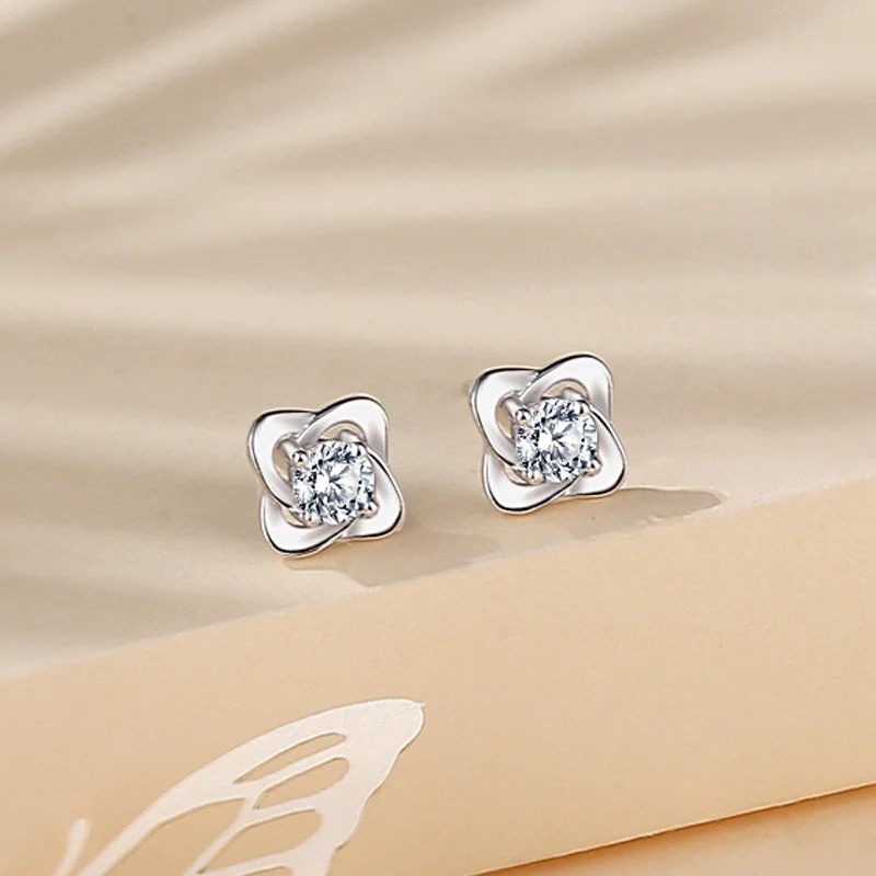 Ring Love Four Leaf Clover Ear Stud White Gold Color