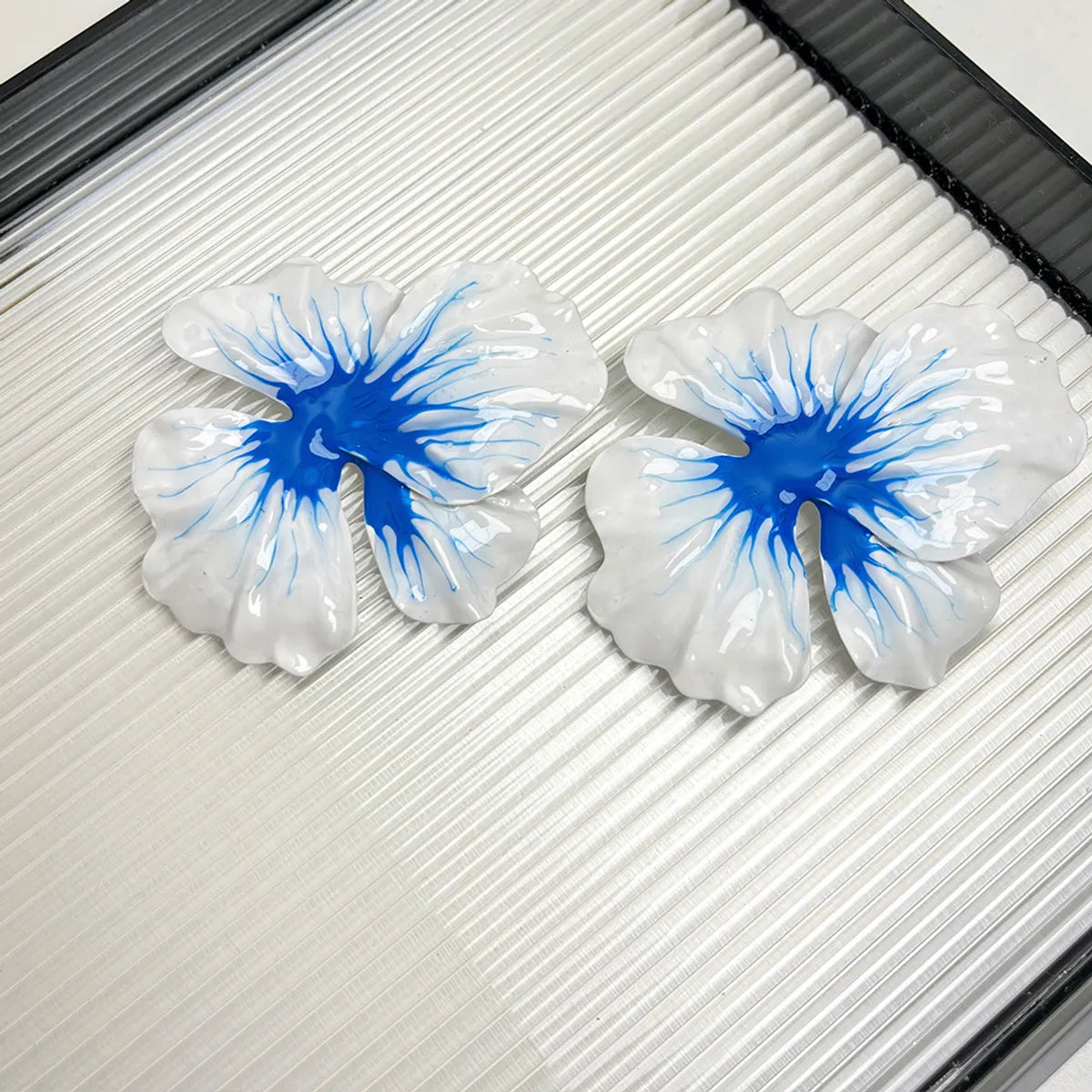 Blue Earrings 7 * 6cm