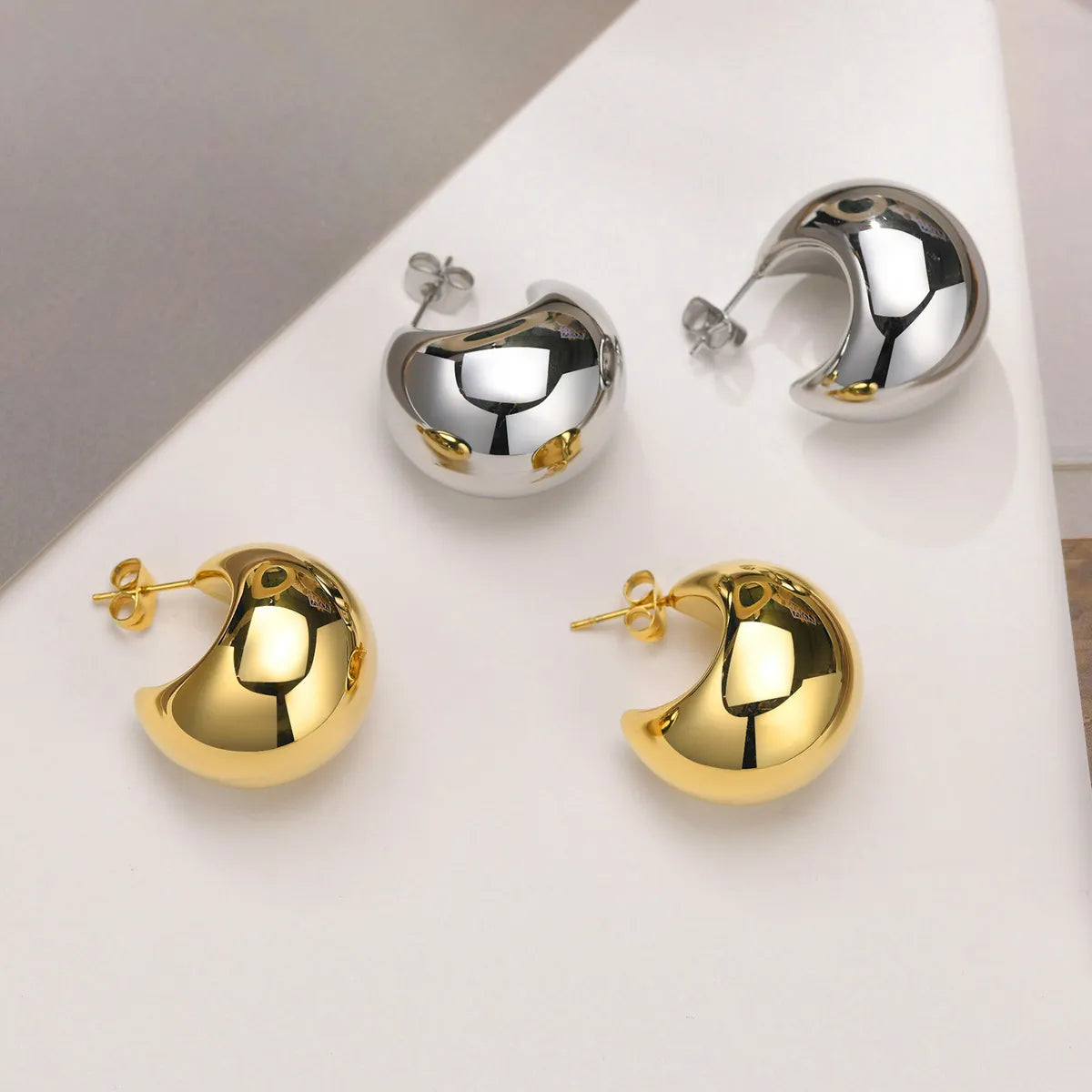 ladies earrings promise token style -Simple Style Solid Color Stainless Steel Plating Ear Studs 1 Pair