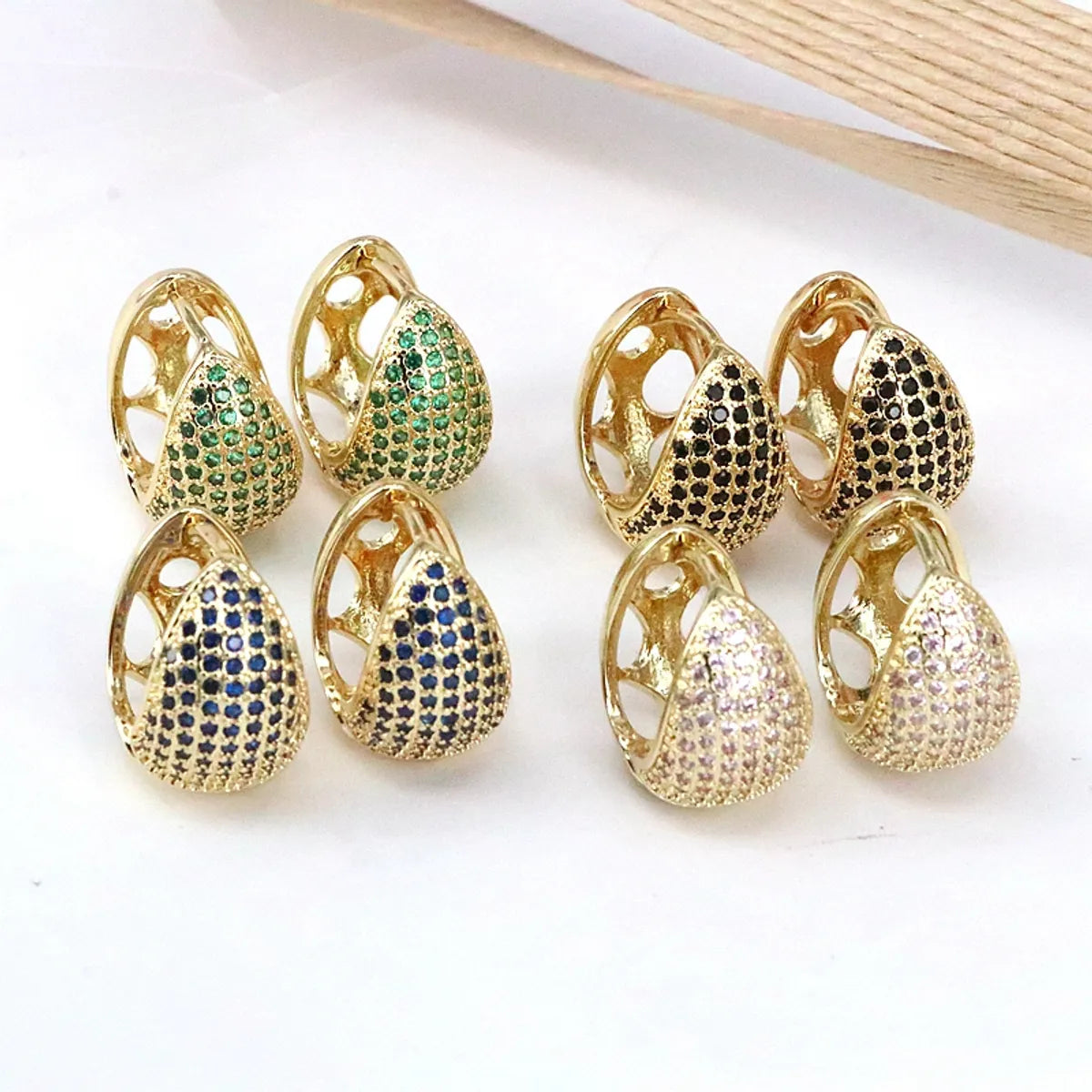 ladies earrings with gold plating -1 Pair Elegant Simple Style C Shape Plating Inlay Copper Zircon 18K Gold Plated Earrings