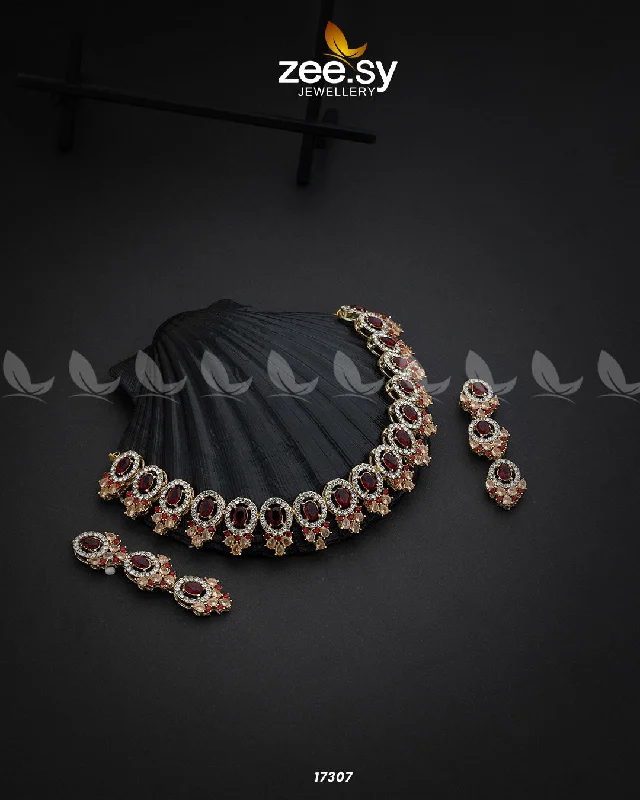 necklaces with black diamond -Embellished Necklace