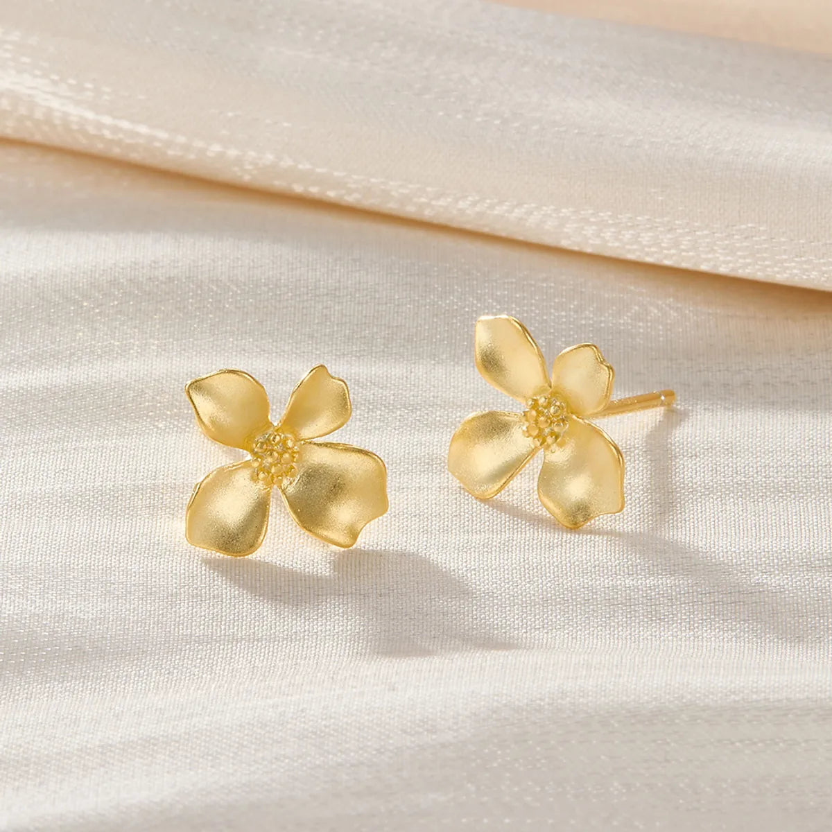 ladies earrings elegant gold tone -1 Pair Simple Style Petal Plating Sterling Silver Ear Studs