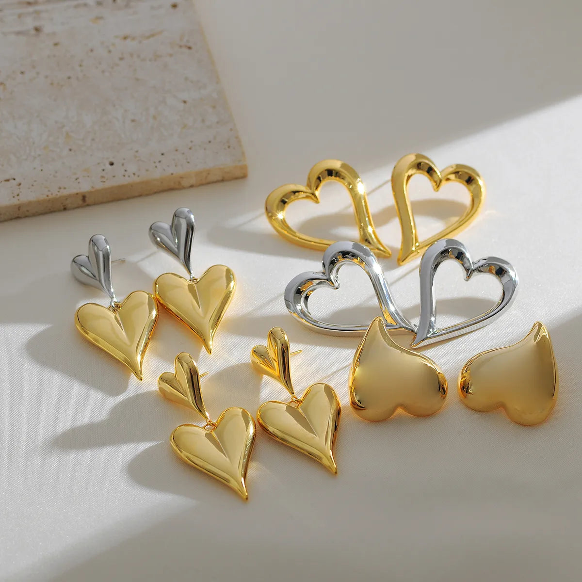 ladies earrings for prom night -1 Pair Simple Style Classic Style Heart Shape Plating Copper 18K Gold Plated Drop Earrings