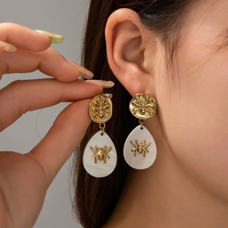 ladies earrings for wedding elegance -1 Pair Retro Animal Plating Stainless Steel 18k Gold Plated Drop Earrings