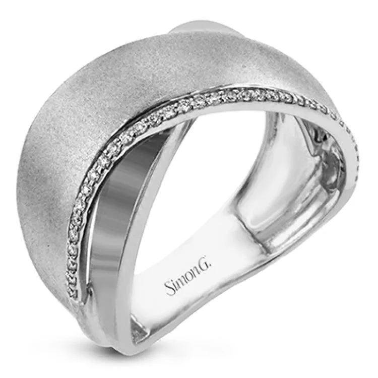 ladies rings with zircon shine -LR2659 RIGHT HAND RING