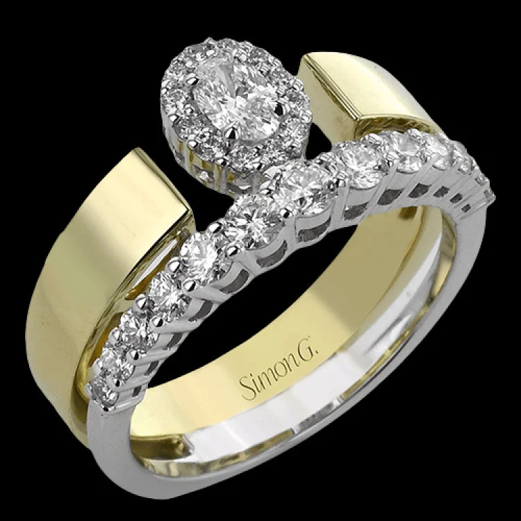 ladies rings dramatic bold style -LR3212 RIGHT HAND RING